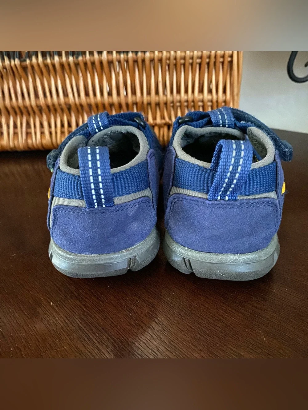 KEEN Blue Sandals Seacamp II CNX Little Kid Sz9 Water Friendly Outdoor Hiking